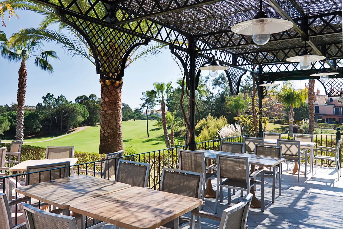 DoubleTree by Hilton Islantilla Beach Golf Resort Terrasse