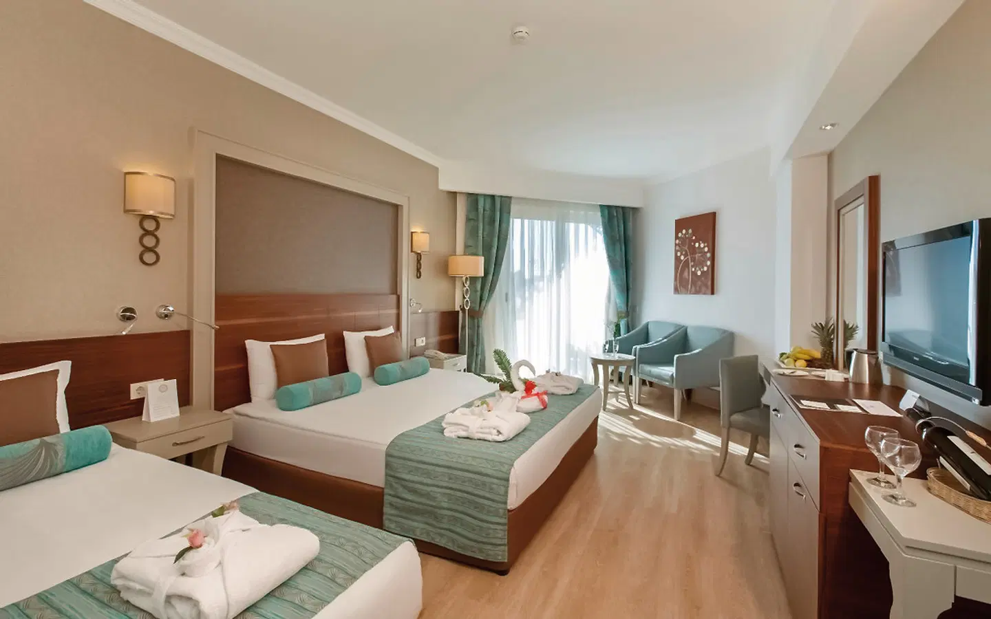 Side Crown Palace ROOM_EXAMPLE