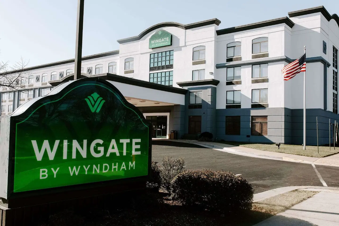 Wingate by Wyndham Chantilly / Dulles Airport EXTERIOR