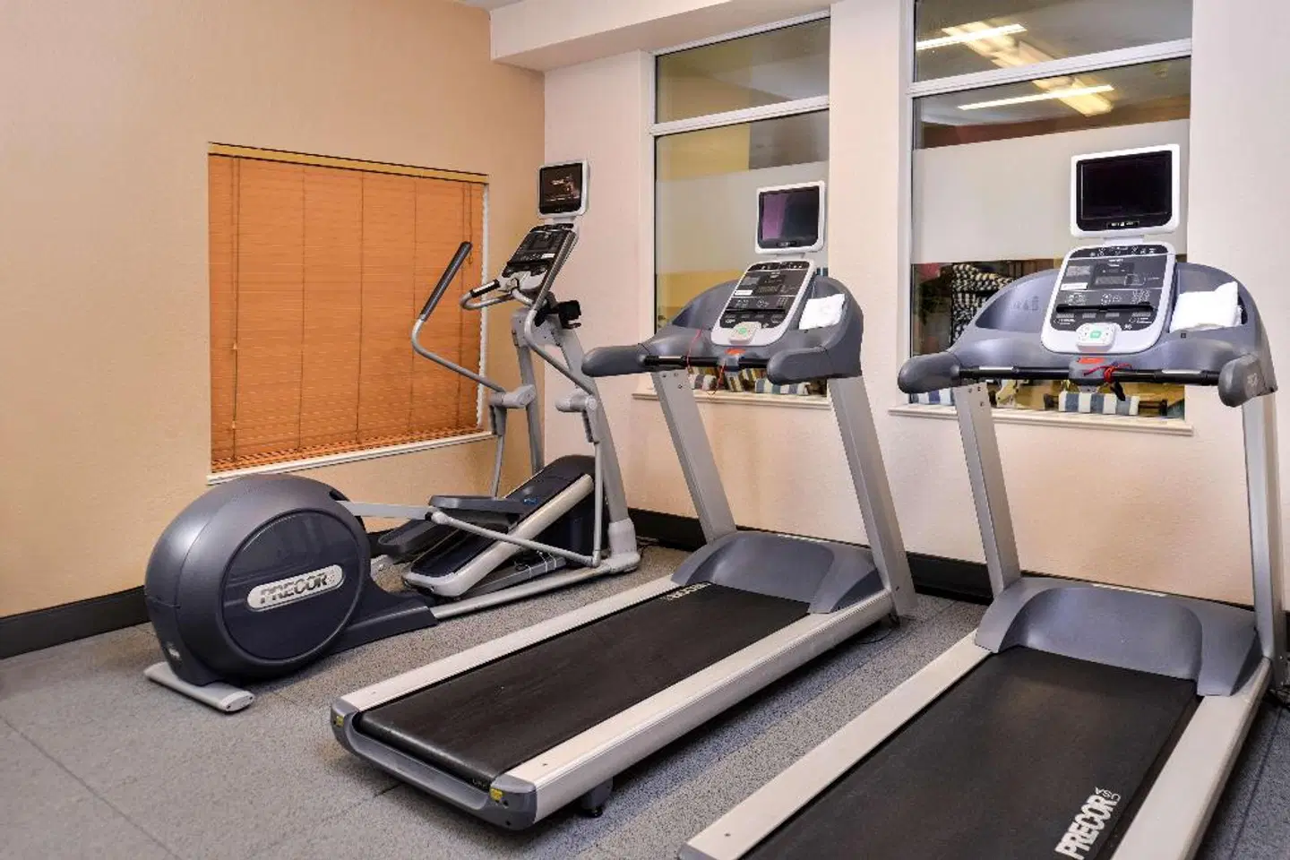 Hilton Garden Inn Flagstaff SPORTS_AND_LEISURE
