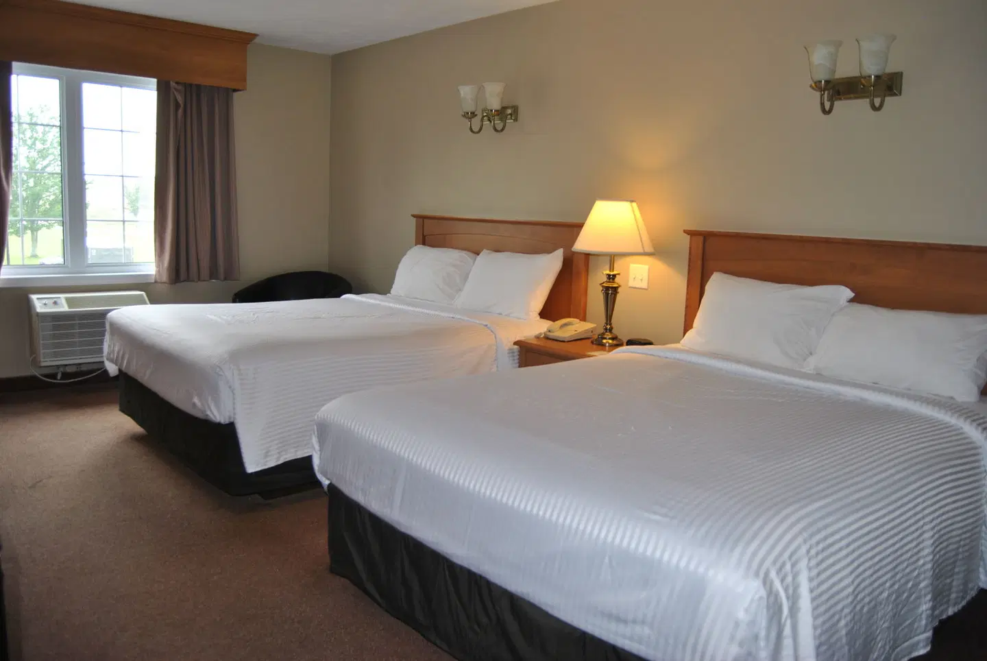 Auberge Bouctouche Inn & Suites ROOM_EXAMPLE