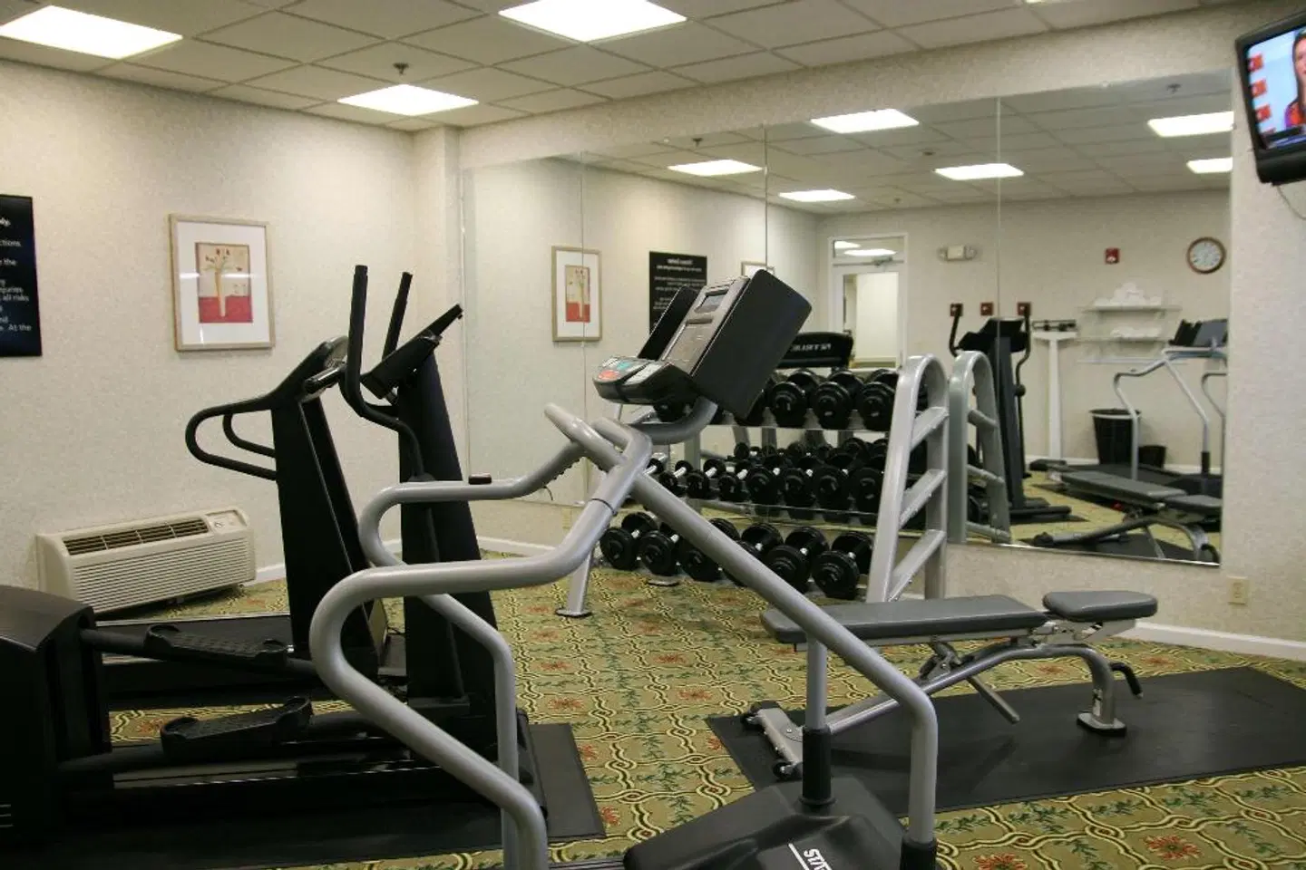 Hampton Inn & Suites Hershey SPORTS_AND_LEISURE