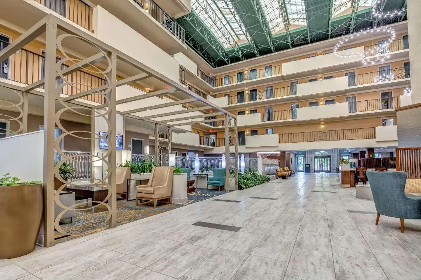 Embassy Suites by Hilton Memphis LOUNGE_LOBBY