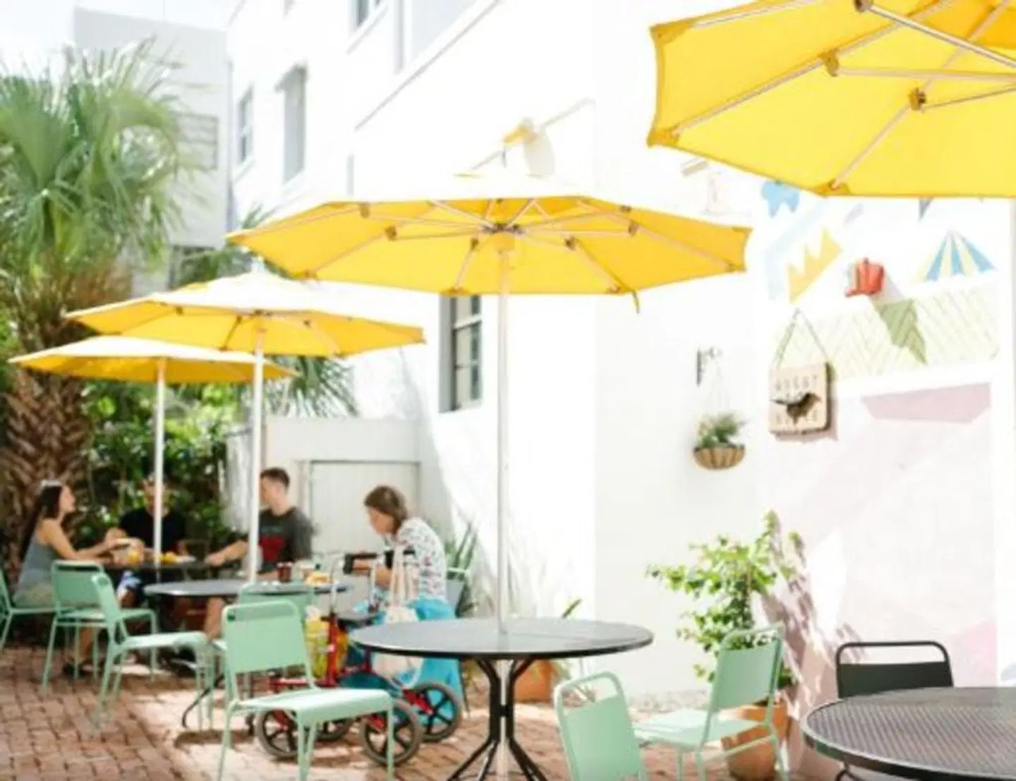 Freehand Miami Terrasse