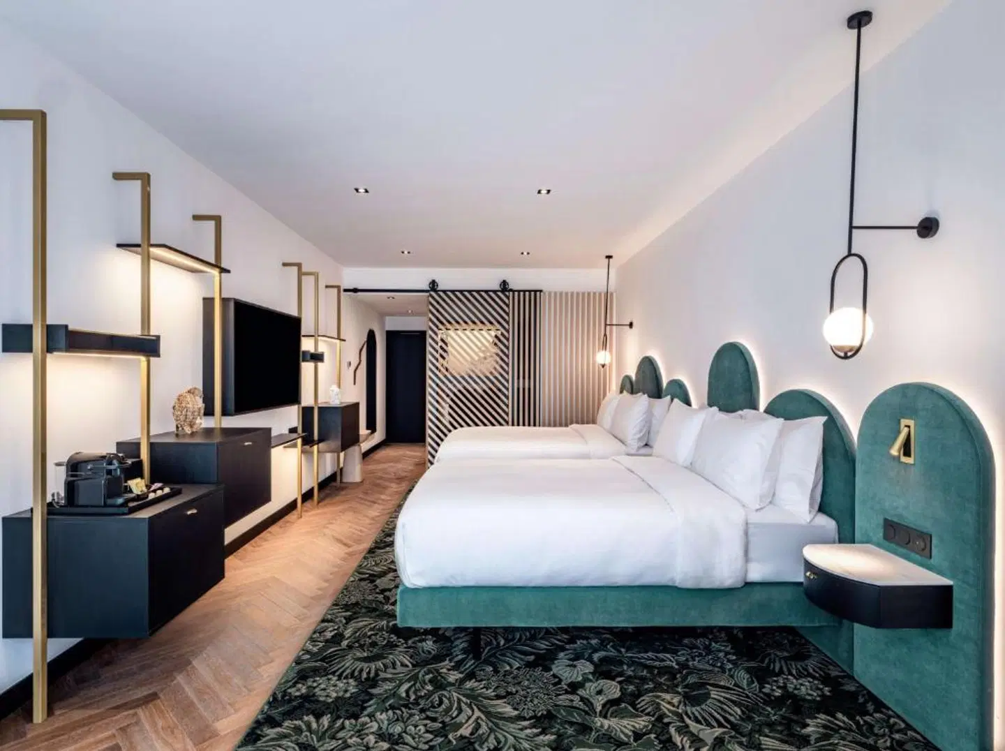 DoubleTree by Hilton Nice Centre Iconic, France ROOM_EXAMPLE