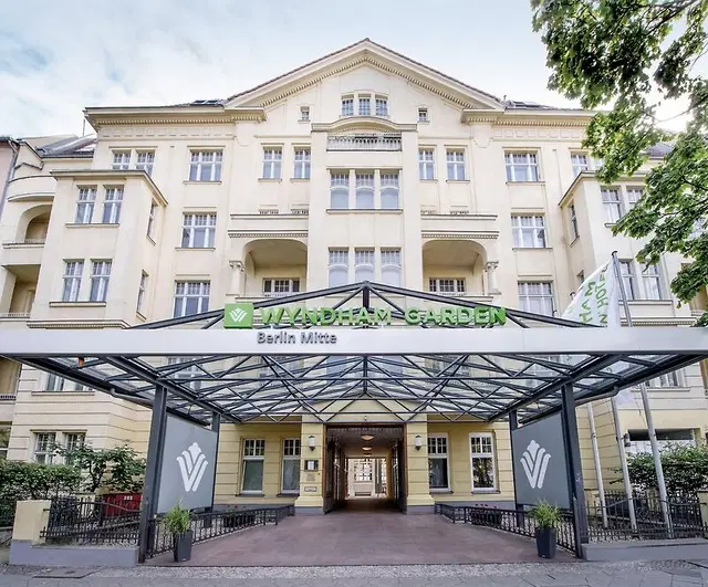 Wyndham Garden Berlin Mitte EXTERIOR