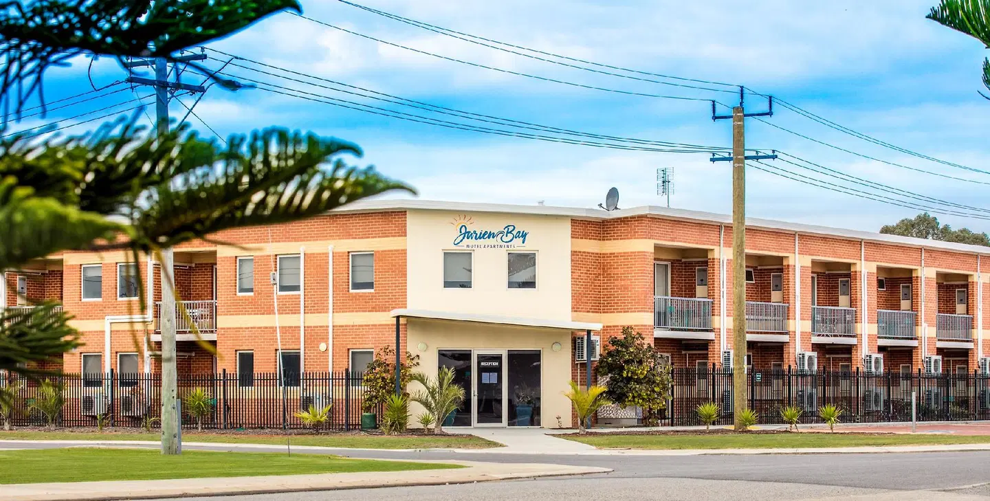 Jurien Bay Motel Apartments EXTERIOR