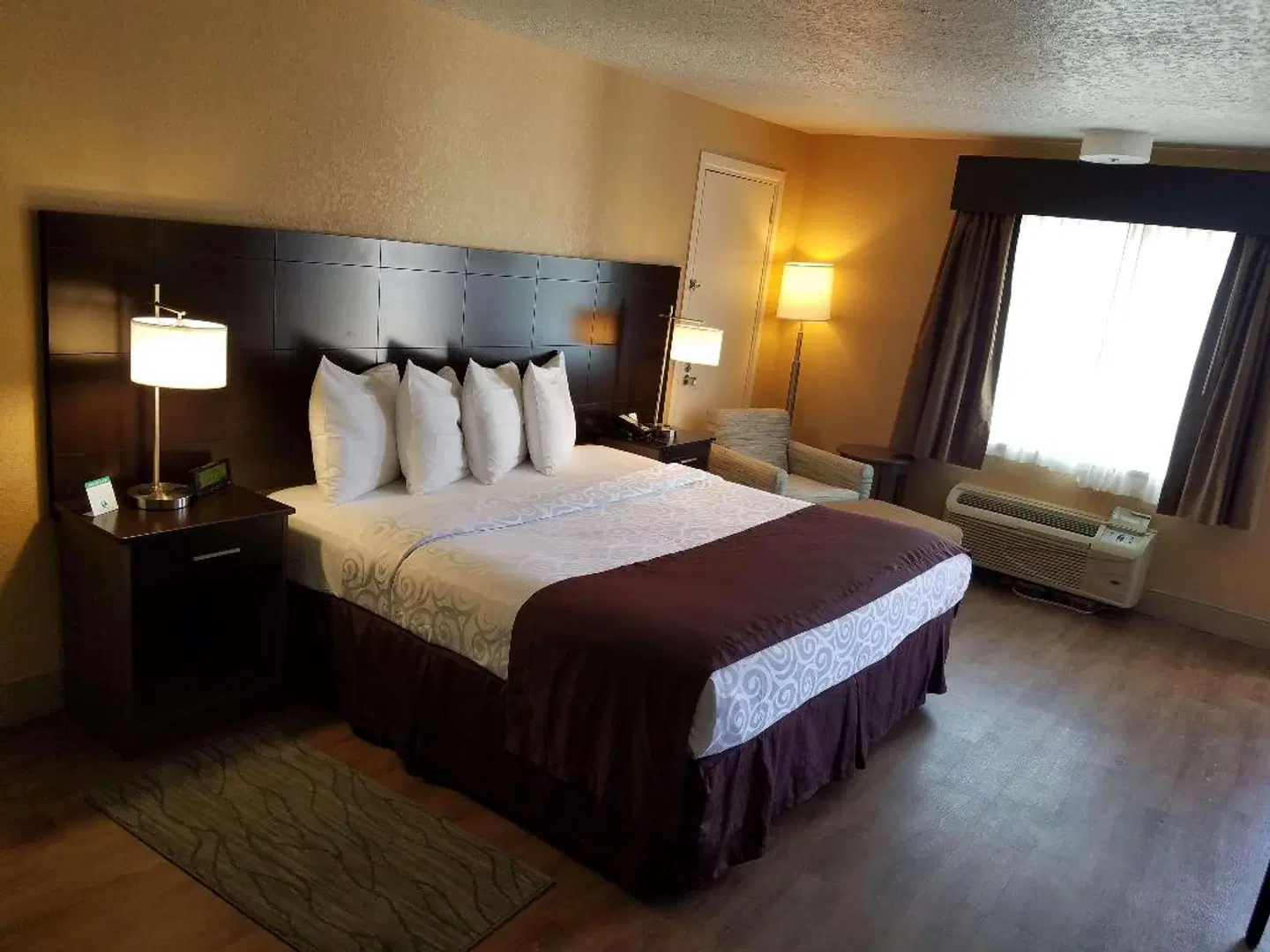 The Best Western Space Shuttle ROOM_EXAMPLE