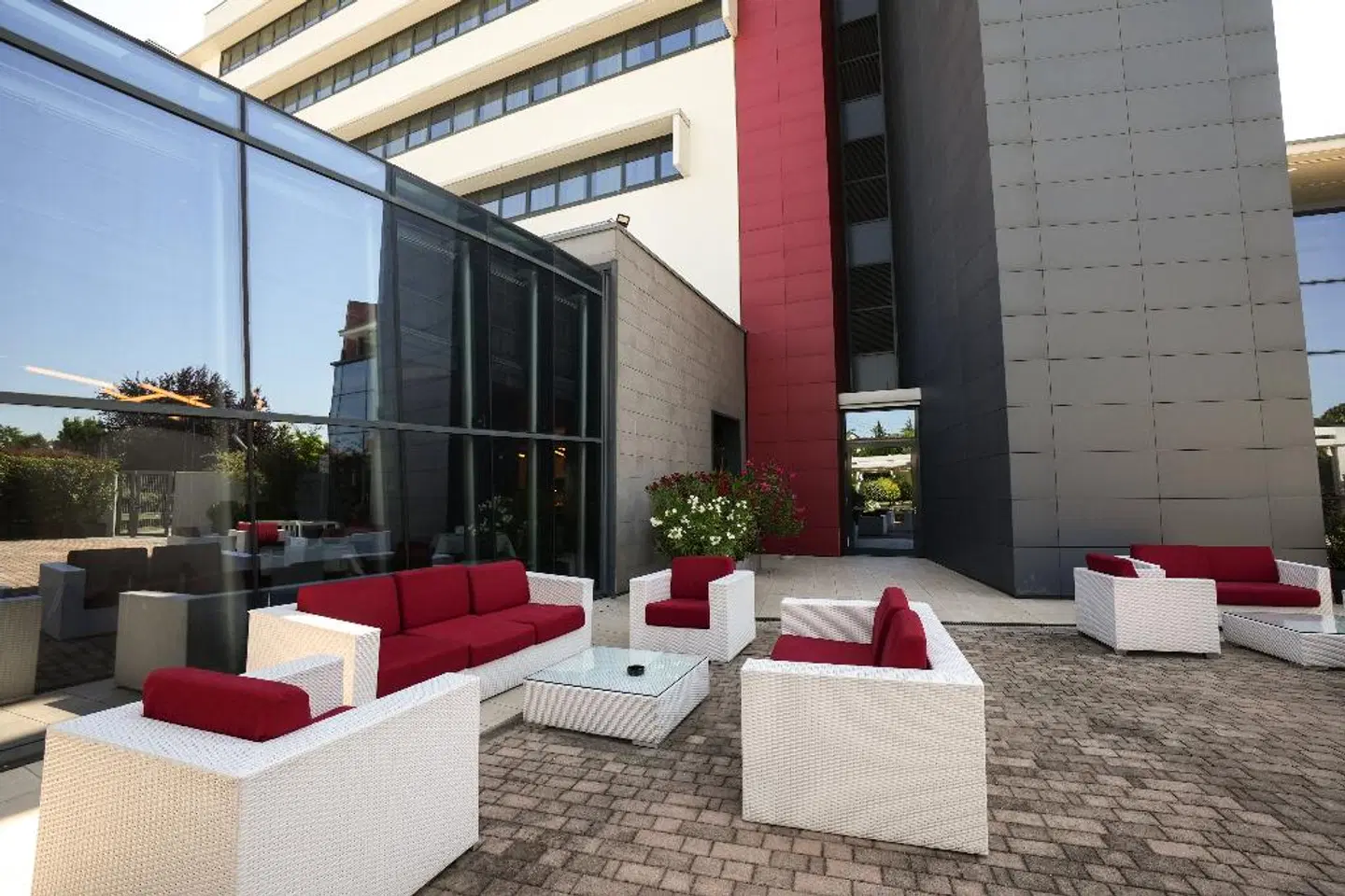 RMH Modena Des Arts Terrasse