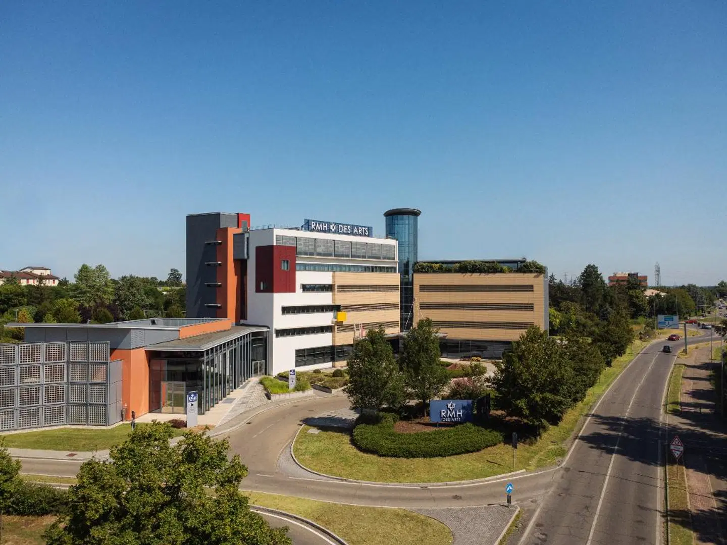 RMH Modena Des Arts EXTERIOR