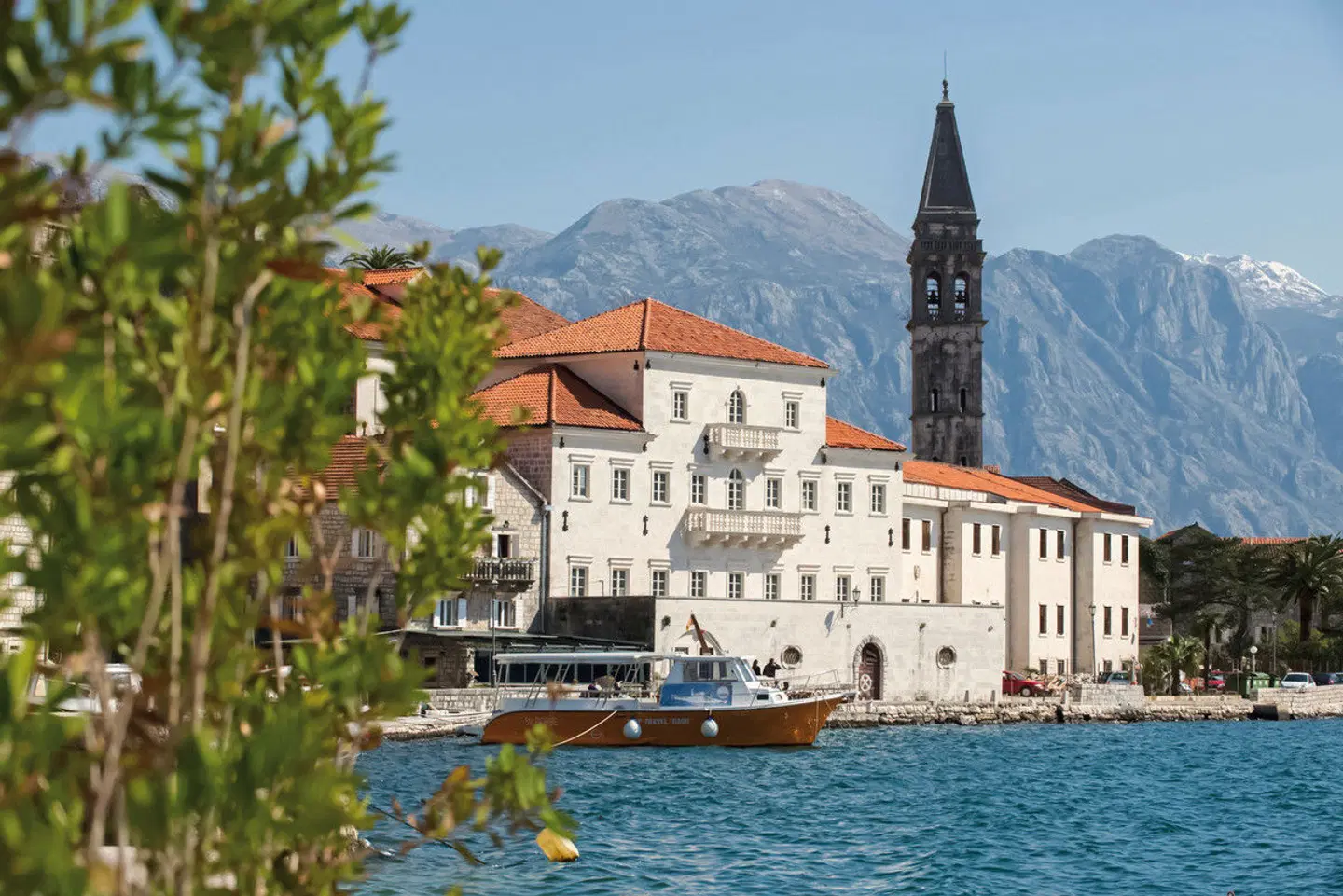 Heritage Grand Perast EXTERIOR
