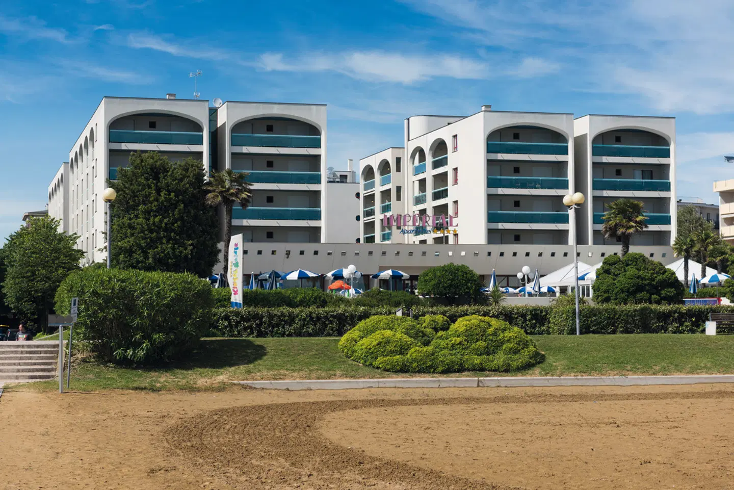 Aparthotel Imperial EXTERIOR