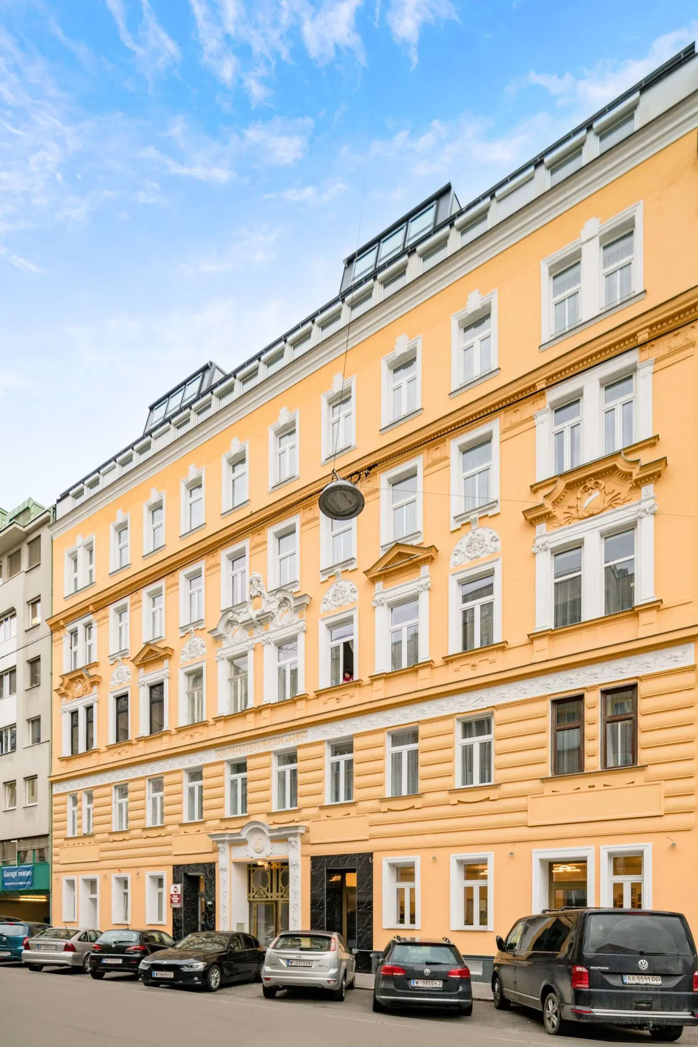 Best Western Plus Celebrity Suites EXTERIOR