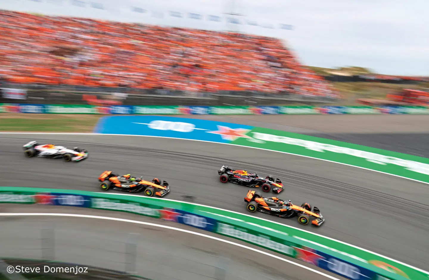 the niu Fender Amsterdam - inkl. Formel 1 Wochenend-Ticket Zandvoort SPORTS_AND_LEISURE