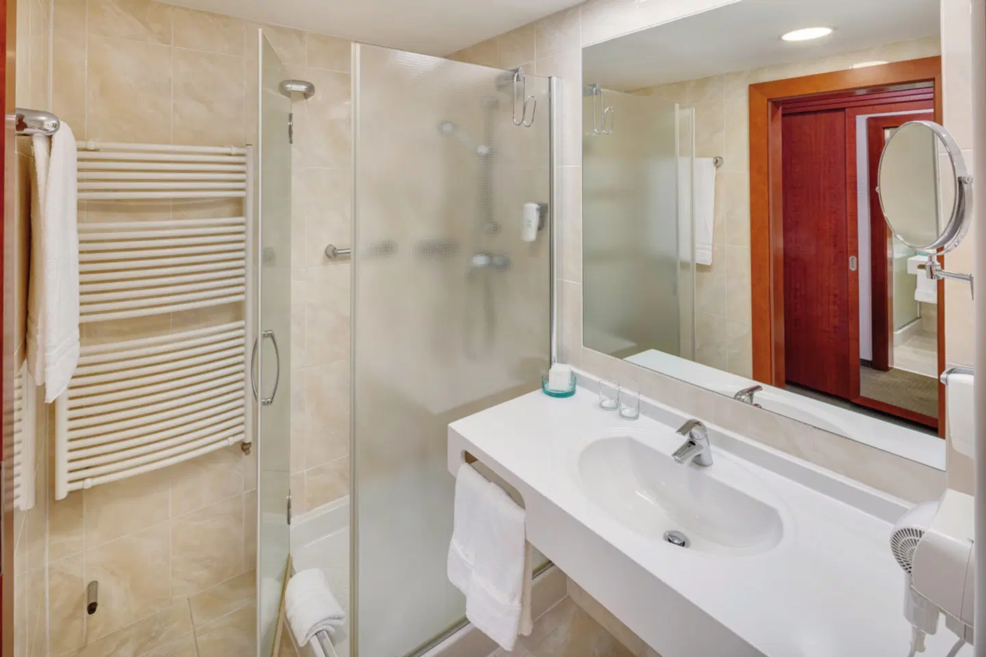 Spa & Wellness Hotel Olympia Badezimmer