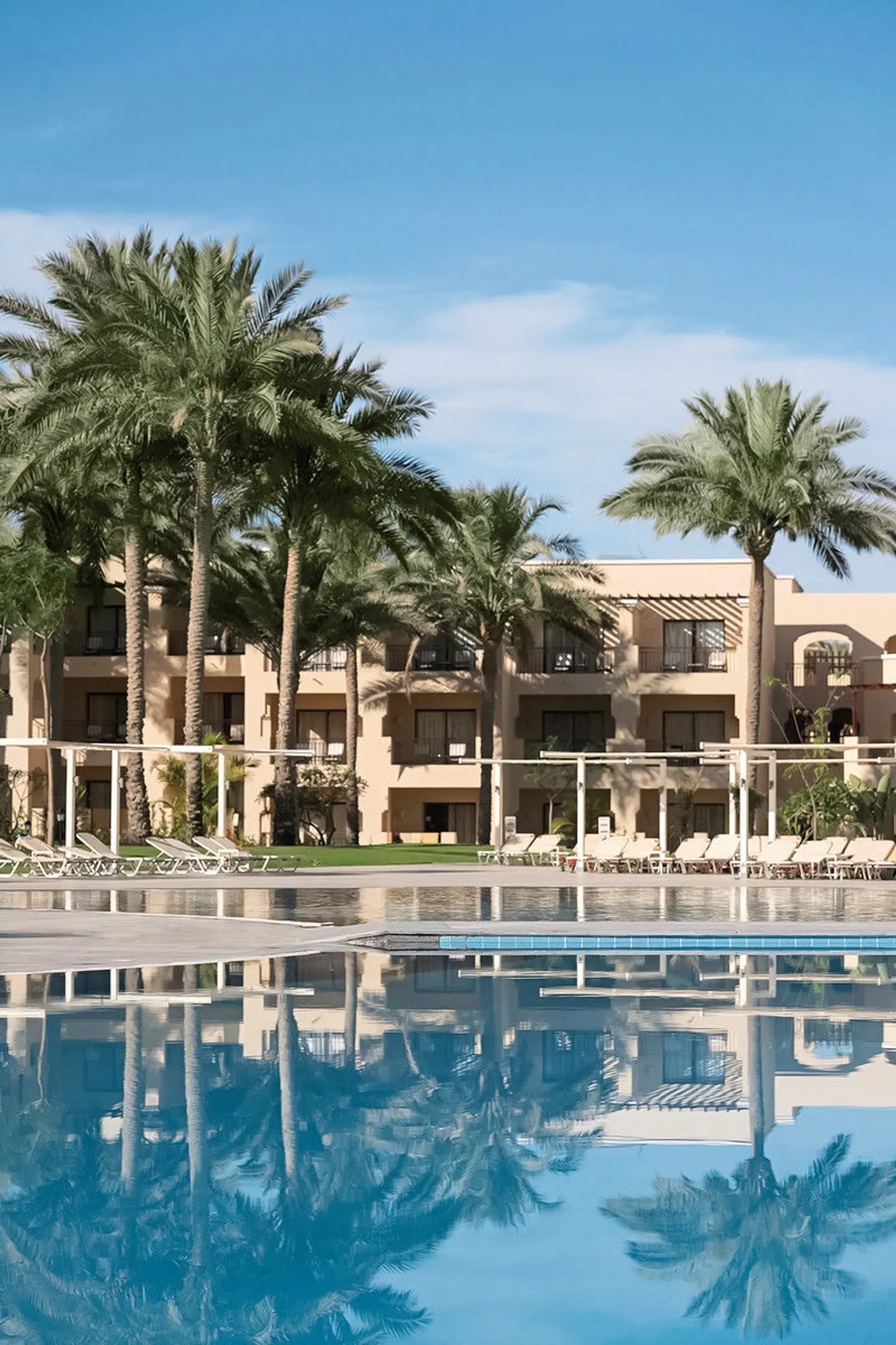 JAZ Lamaya Resort OUTDOOR_POOL