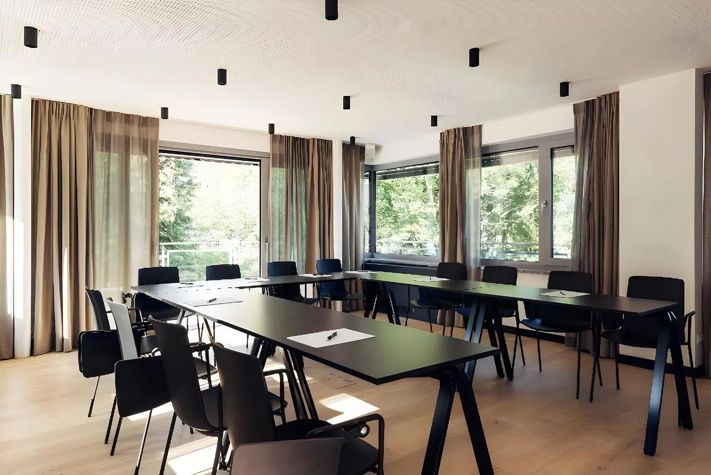 harry's home Berlin Moabit Konferenz