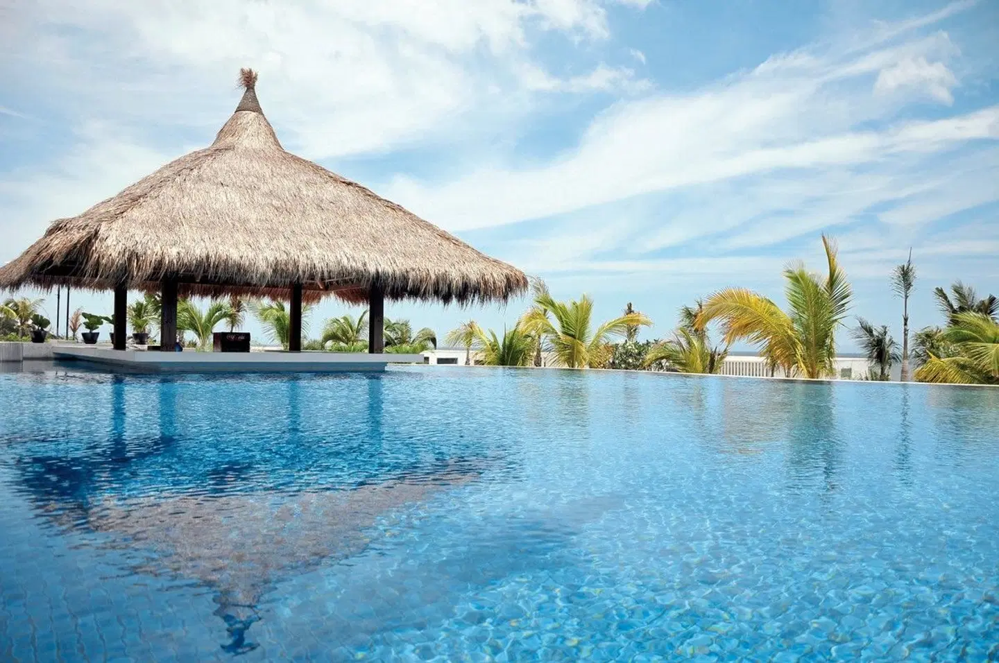 The Cliff Resort & Residences OUTDOOR_POOL