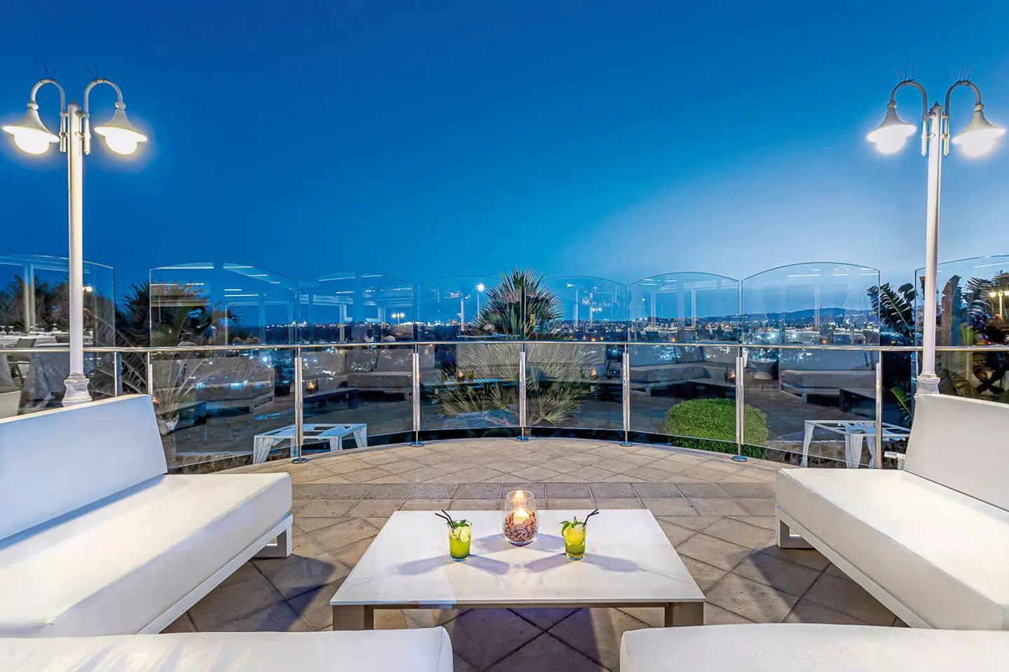 Bull Vital Suites & Spa Boutique Hotel Terrasse