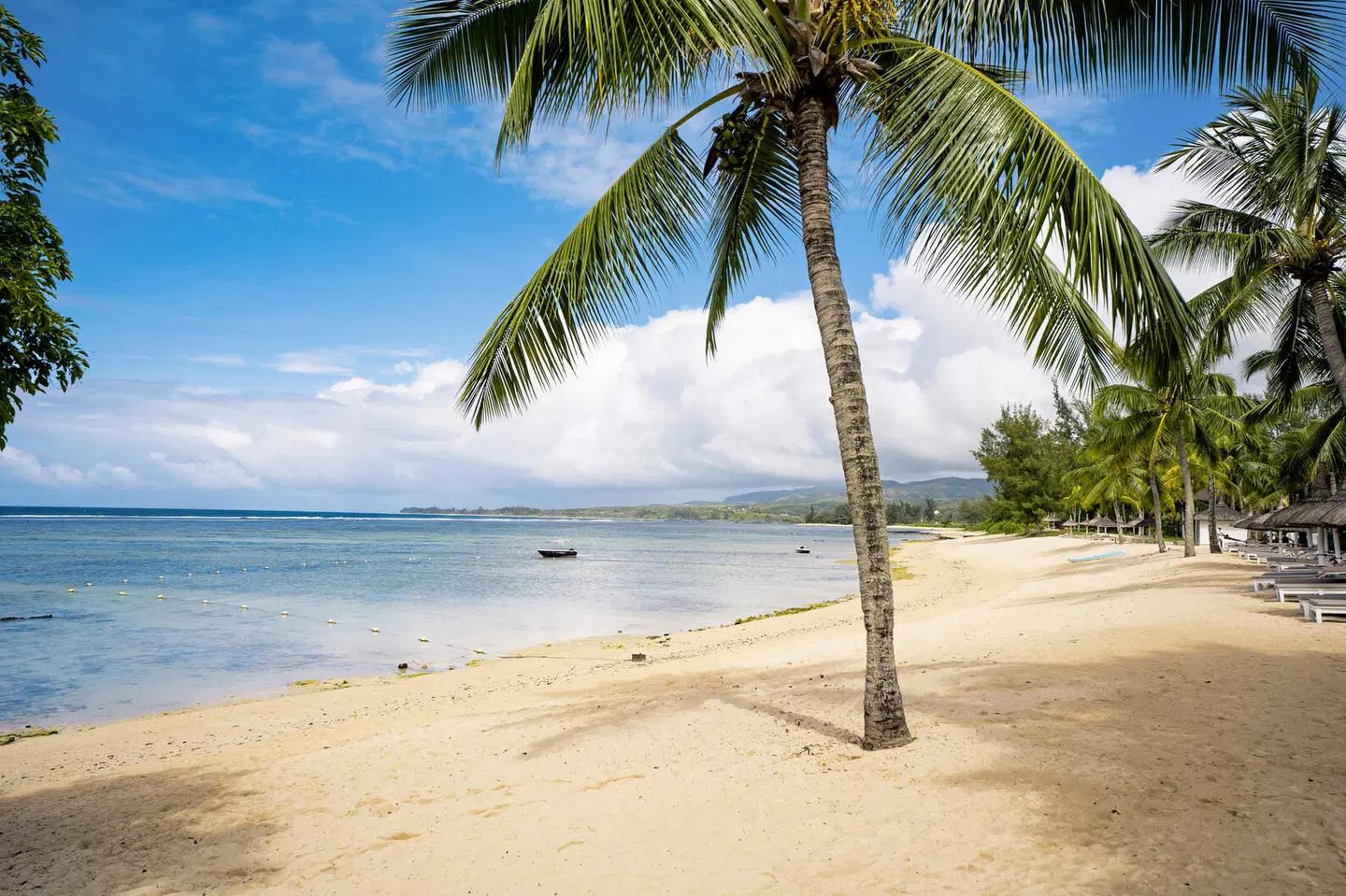 Shanti Maurice Resort & Spa Strand