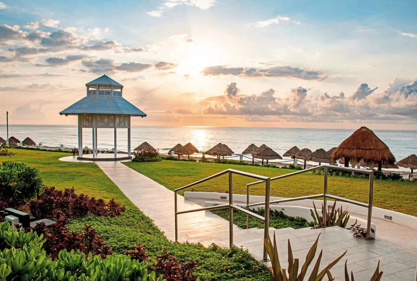 Paradisus Cancun Garten