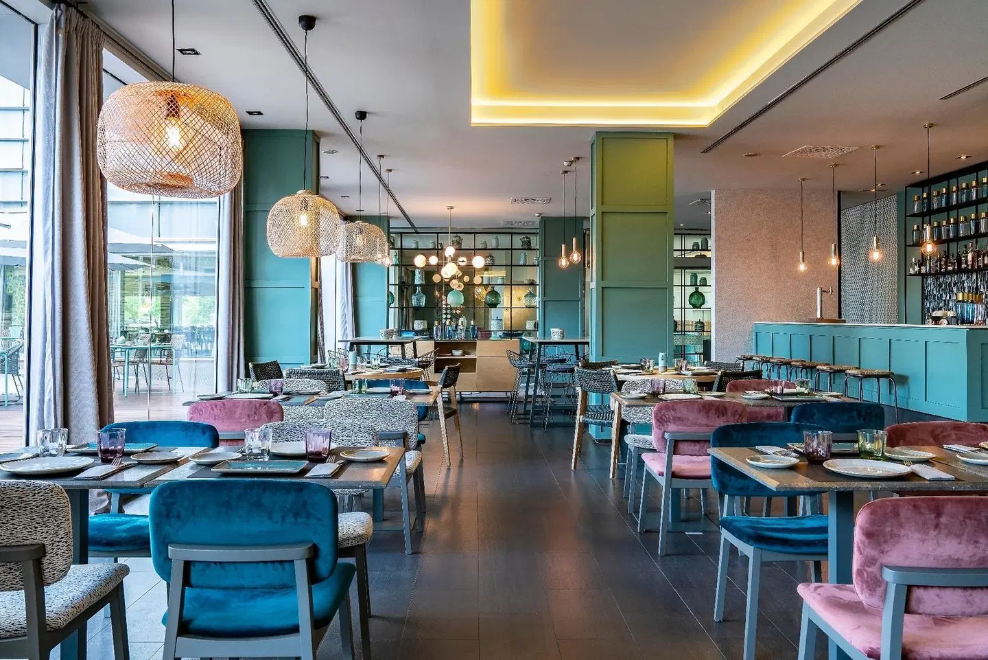 Vincci Maritimo Restaurant