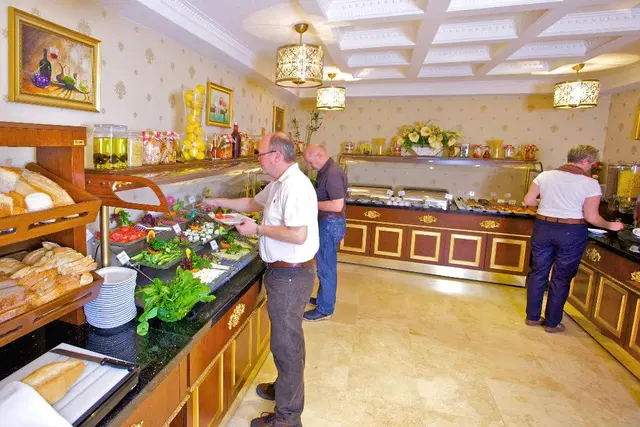 Arden City Hotel Bar