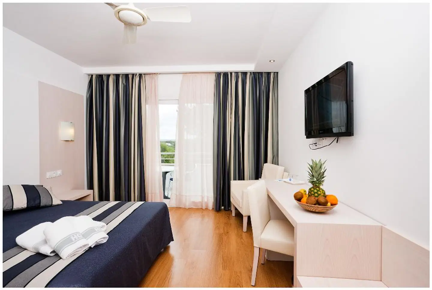 Sagitario Playa ROOM_EXAMPLE