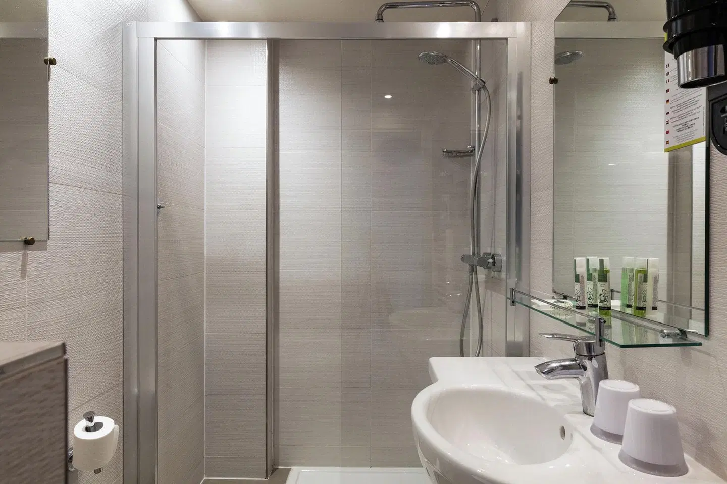 Berne Opéra Badezimmer