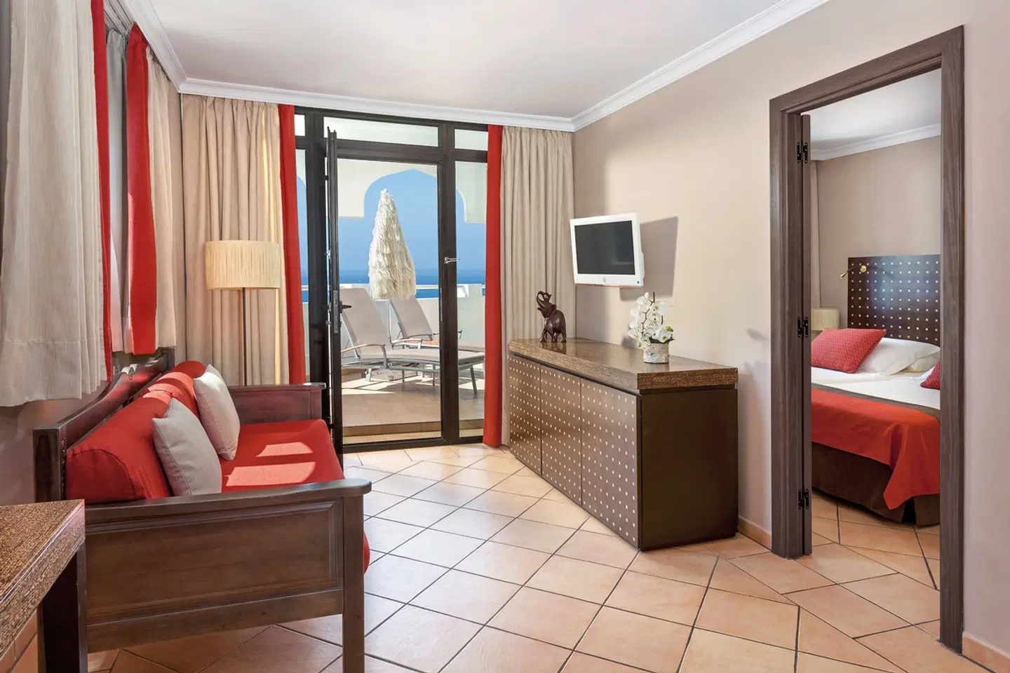 Seaside Sandy Beach ROOM_EXAMPLE