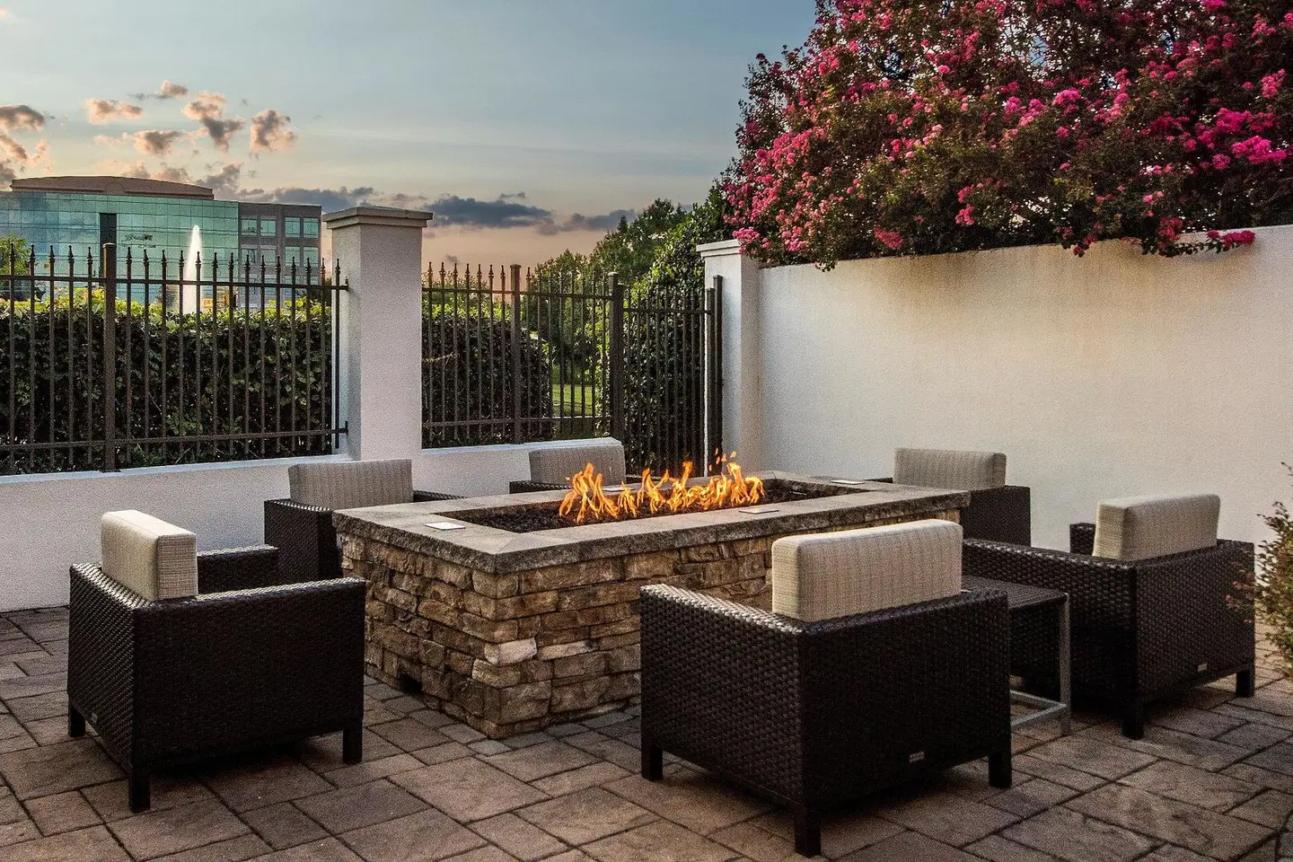 Courtyard by Marriott Charlotte Ballantyne Terrasse