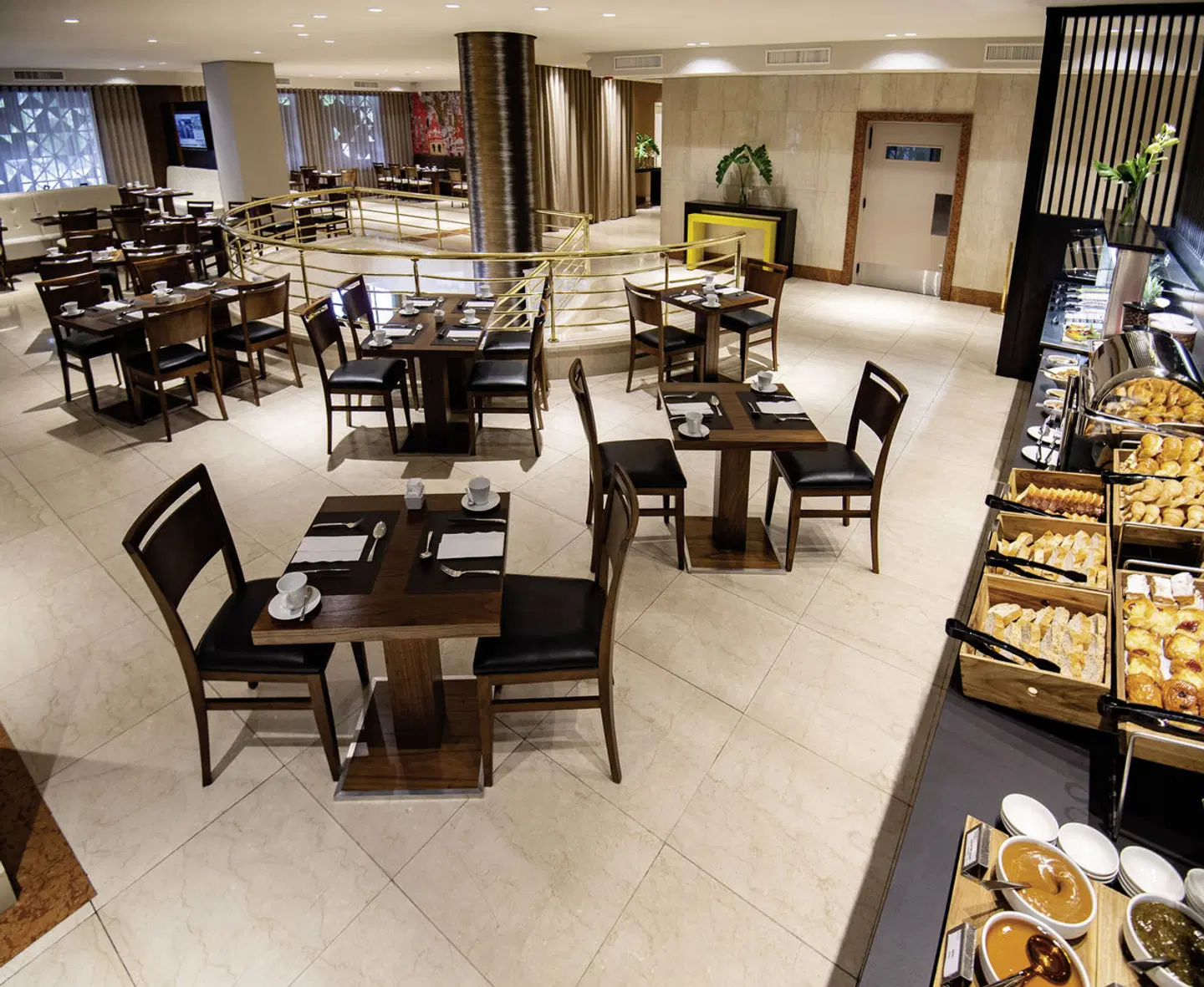 Grand Brizo Buenos Aires Restaurant