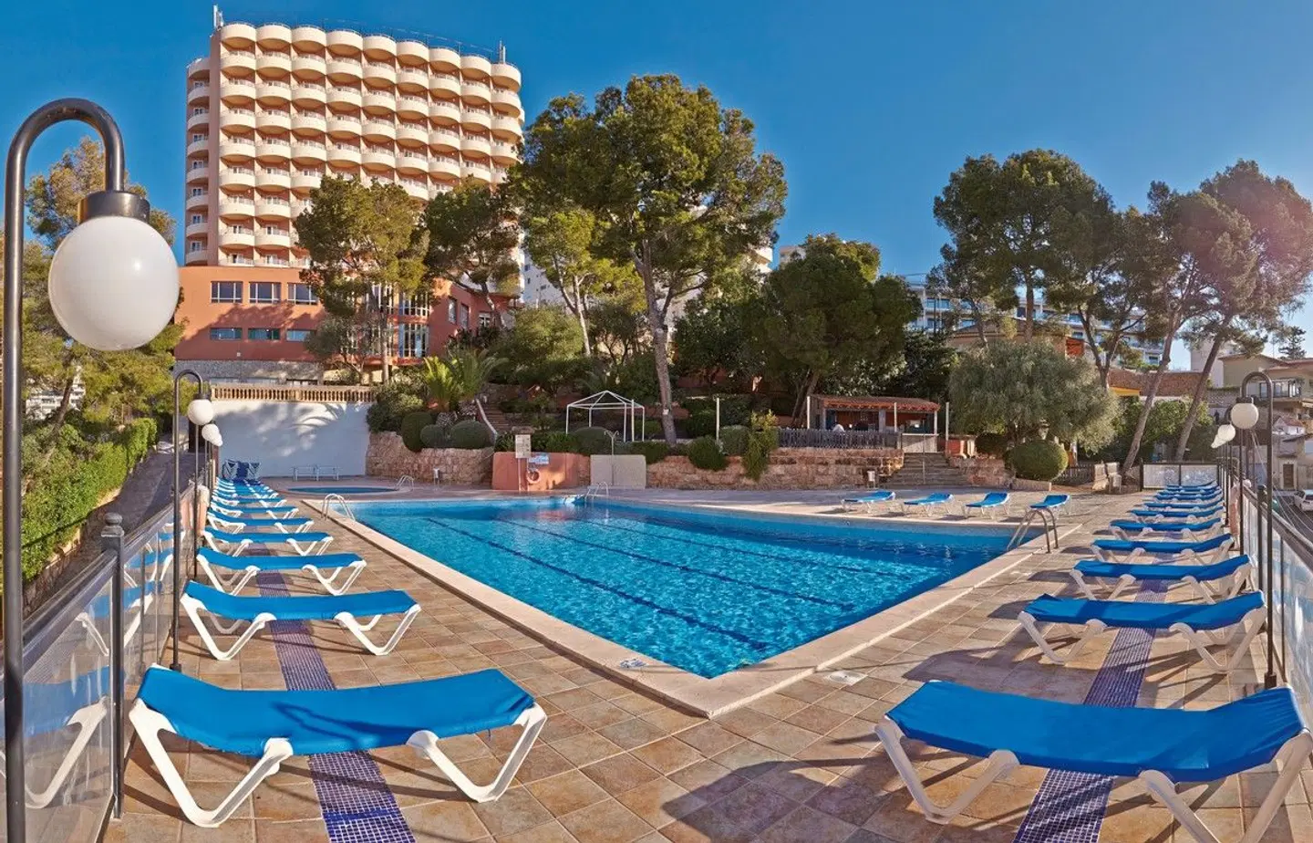 MLL Blue Bay OUTDOOR_POOL