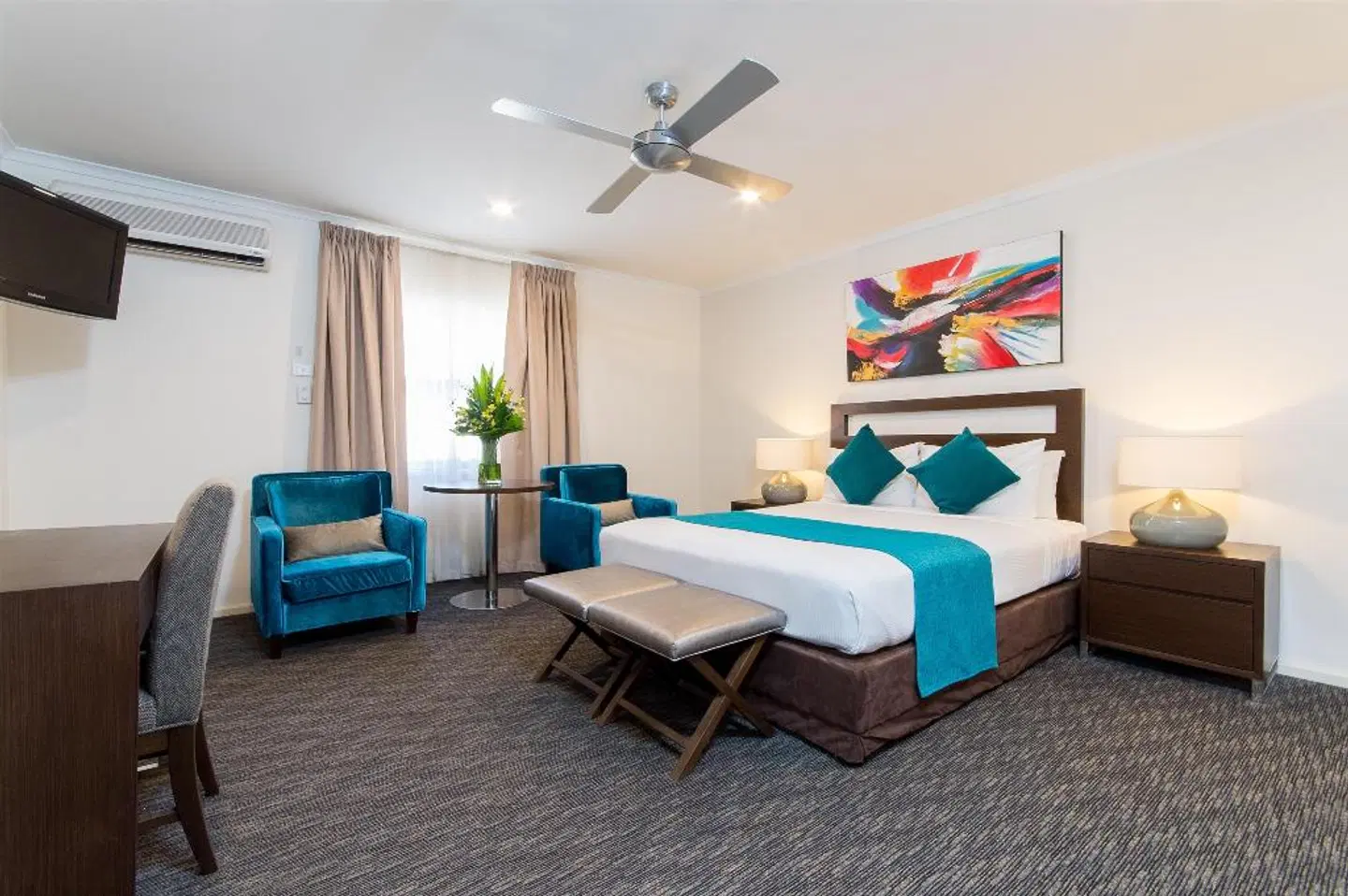 Adelaide Royal Coach ROOM_EXAMPLE