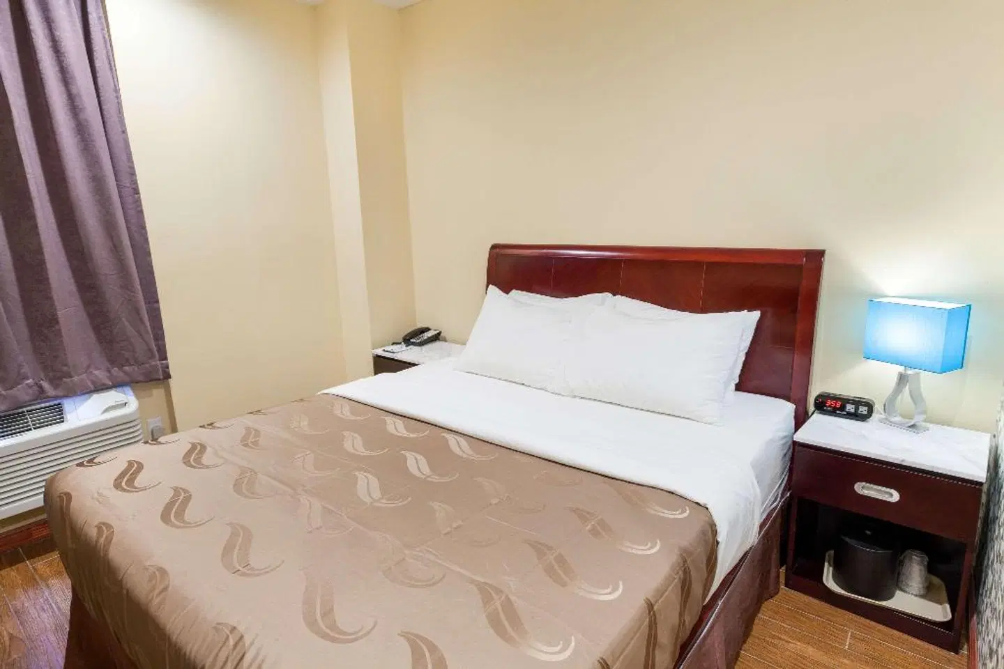 Quality Inn near Sunset Park ROOM_EXAMPLE