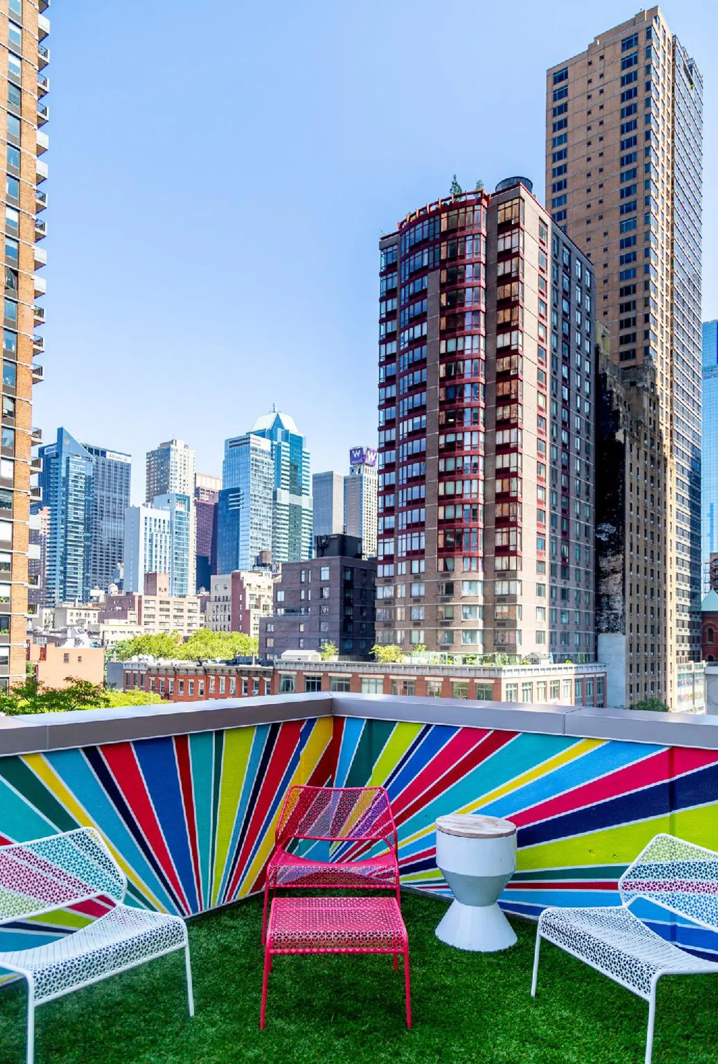 Pod Times Square EXTERIOR