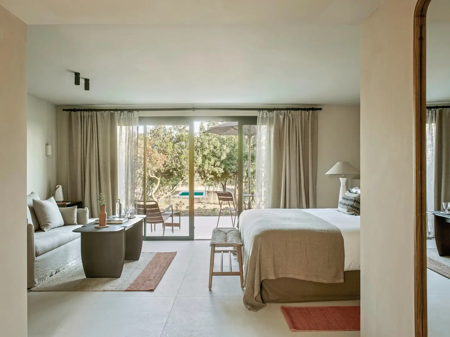 The Lodge Mallorca ROOM_EXAMPLE