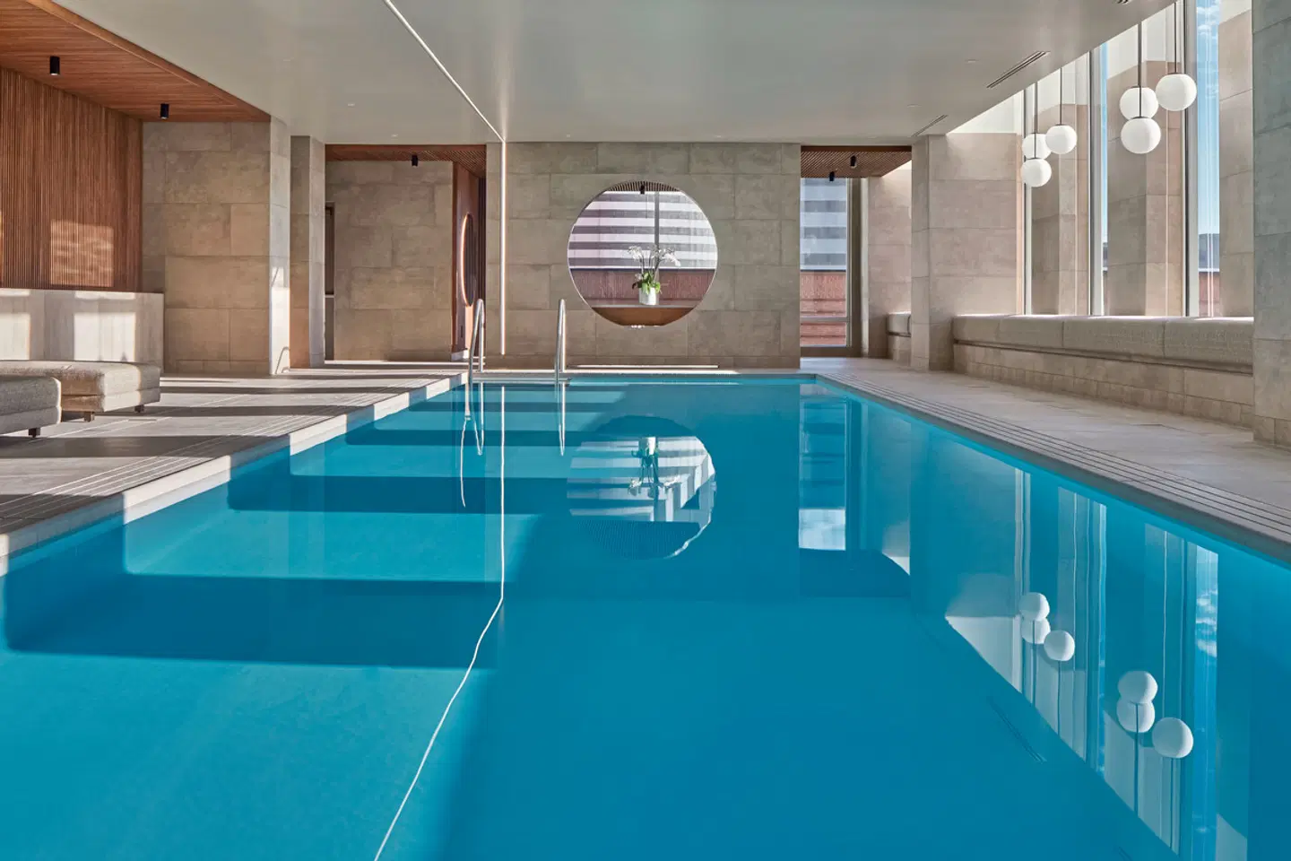 The St. Regis San Francisco Hallenbad