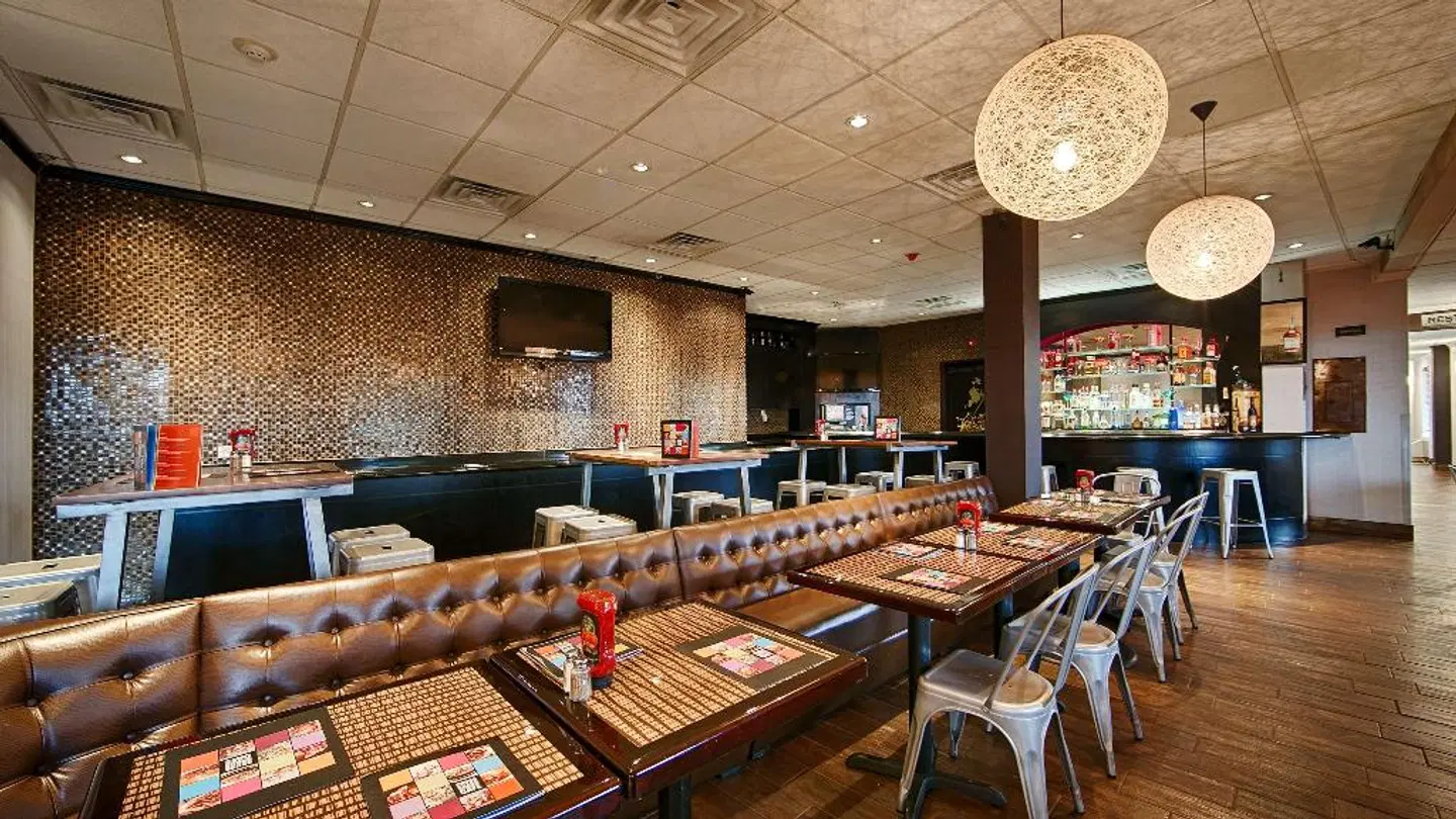 Best Western Plus Newark Airport West Restaurant
