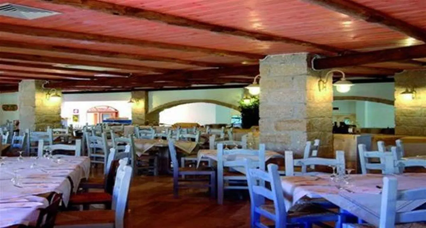 Club Esse Posada Beach Resort Restaurant