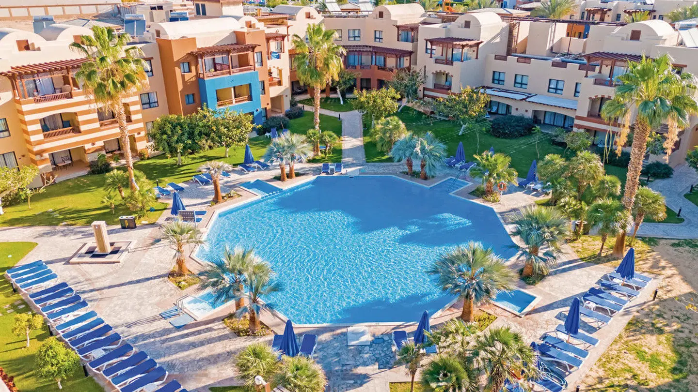Marina Resort Port Ghalib, a member of Radisson Individuals OUTDOOR_POOL