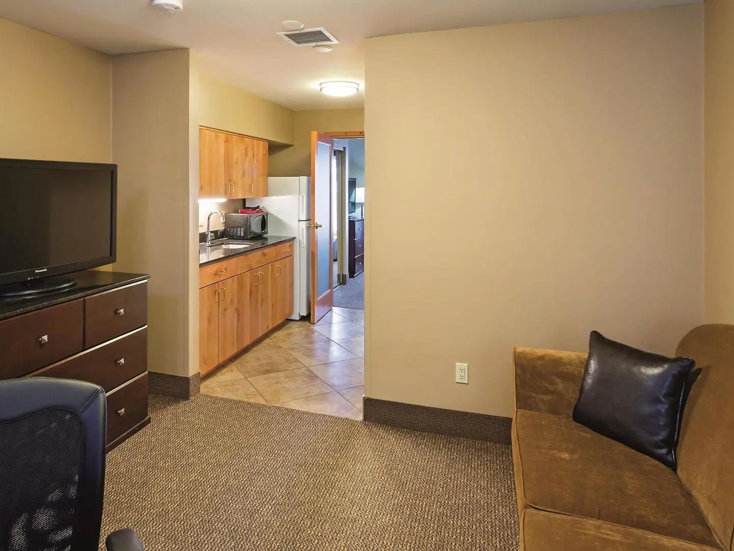 La Quinta Inn & Suites Eugene ROOM_EXAMPLE