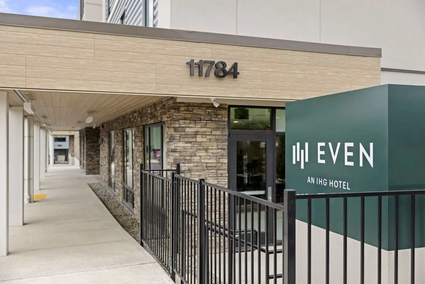 EVEN Hotel Portland - Beaverton by IHG LOUNGE_LOBBY