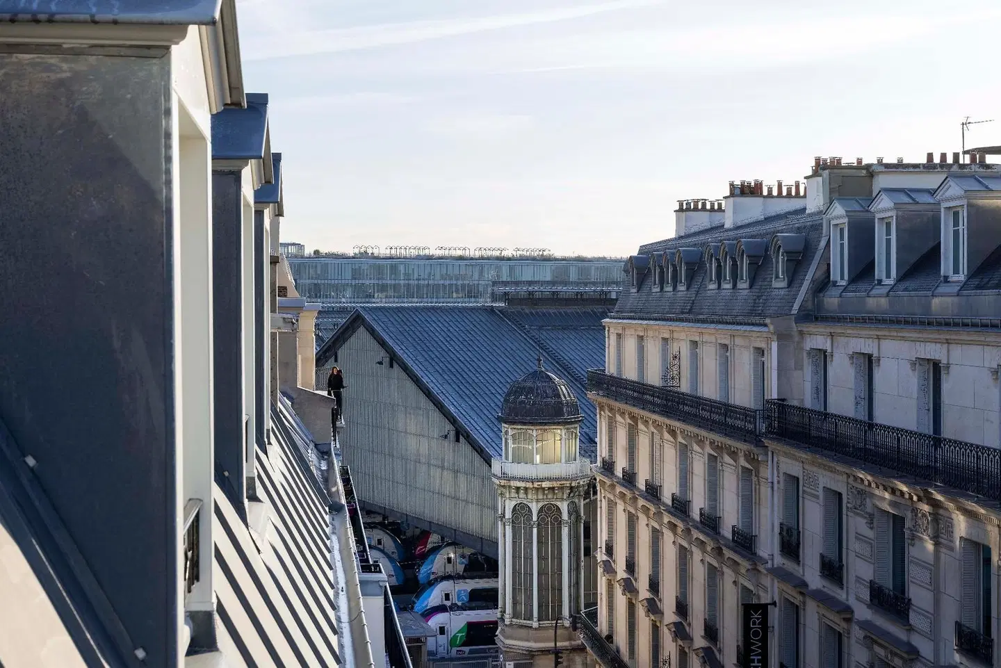 Le 12 Hotel EXTERIOR