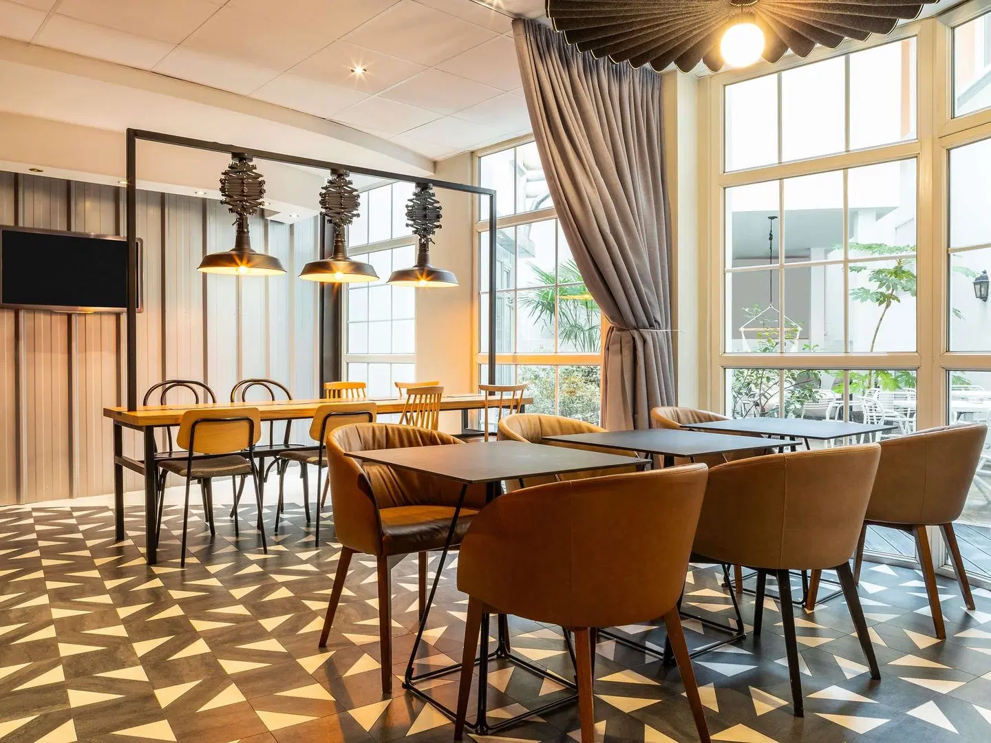 ibis Paris Ornano Montmartre North 18th Bar