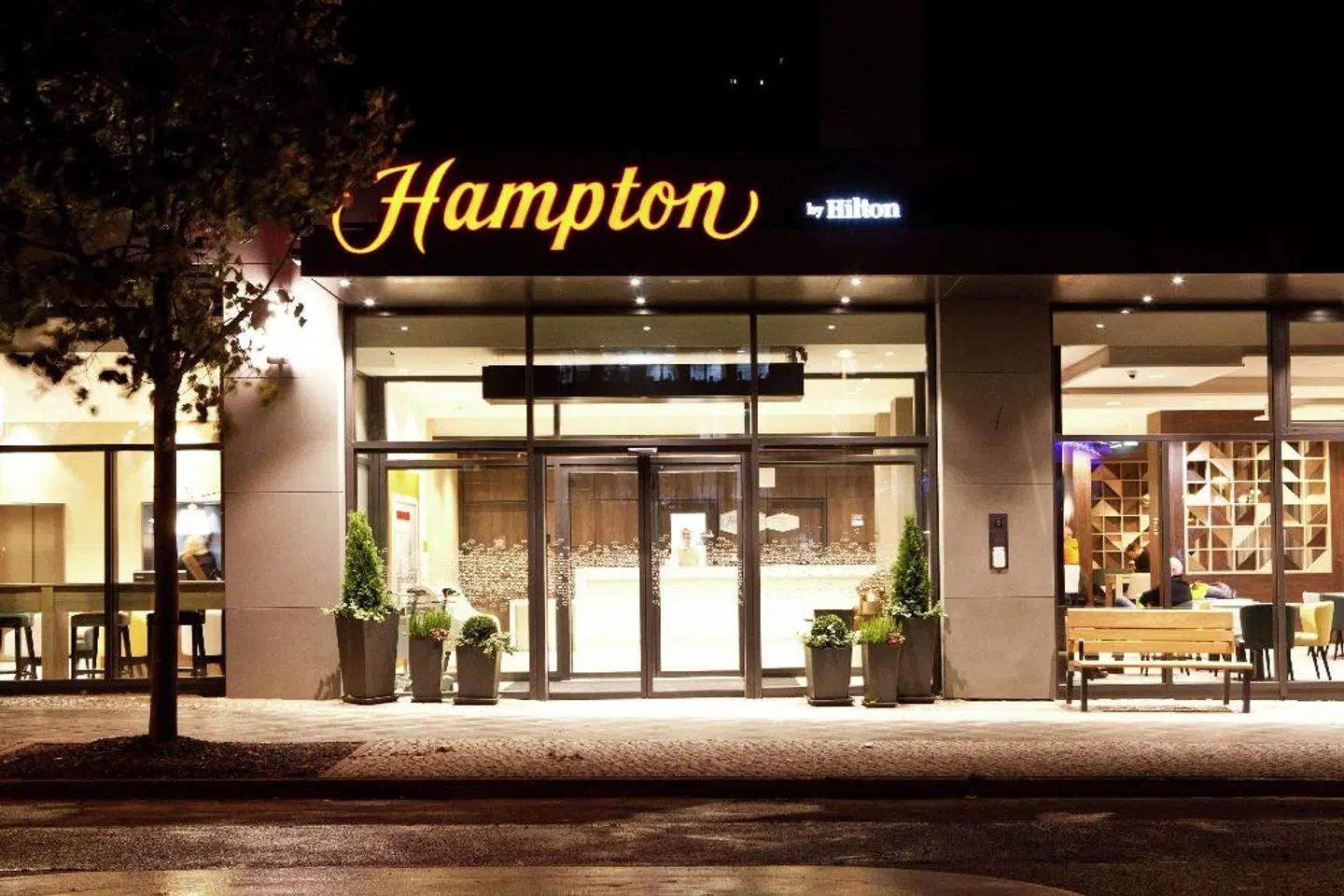 Hampton By Hilton Berlin City East Side Gallery LOUNGE_LOBBY