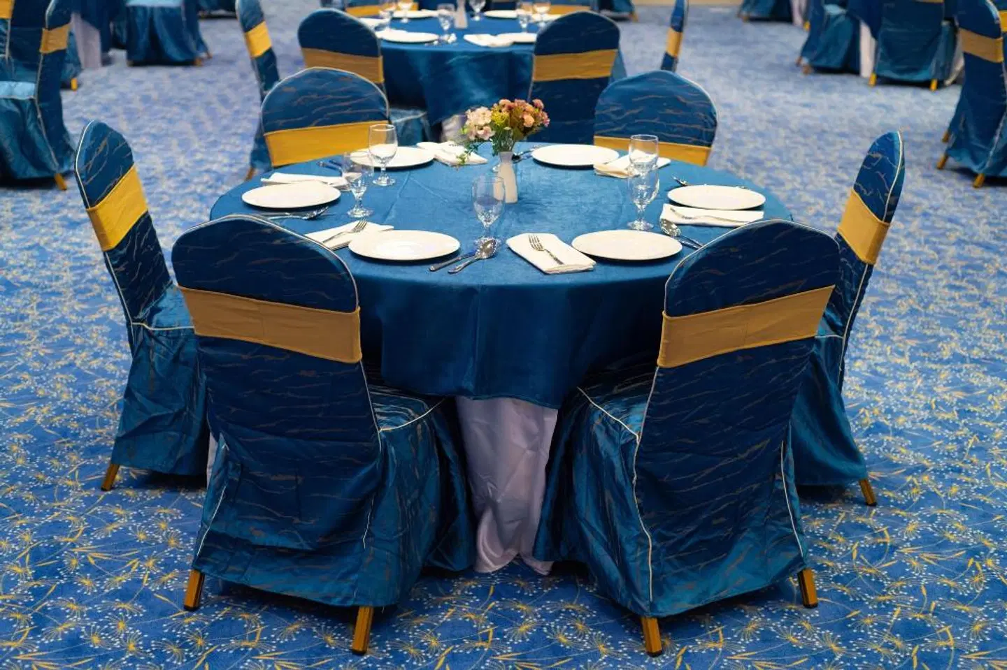 Rozana Hotel Restaurant