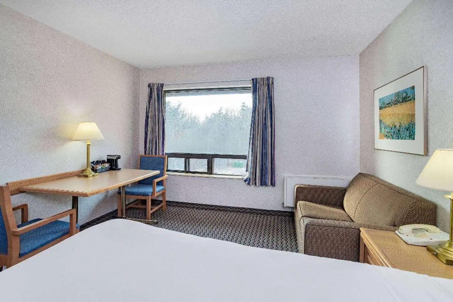 Travelodge by Wyndham Bridgewater ROOM_EXAMPLE