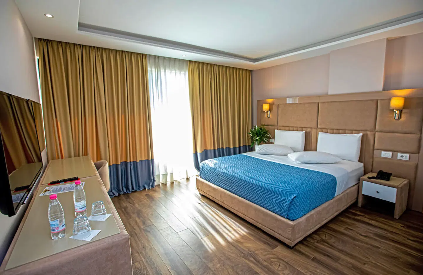 Royal G Hotel & Spa ROOM_EXAMPLE