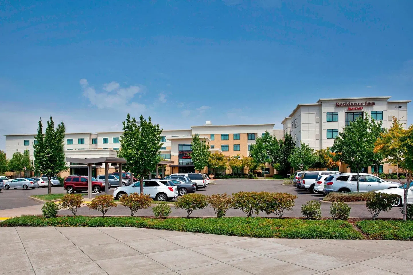 Residence Inn by Marriott Portland Airport at Cascade Station EXTERIOR